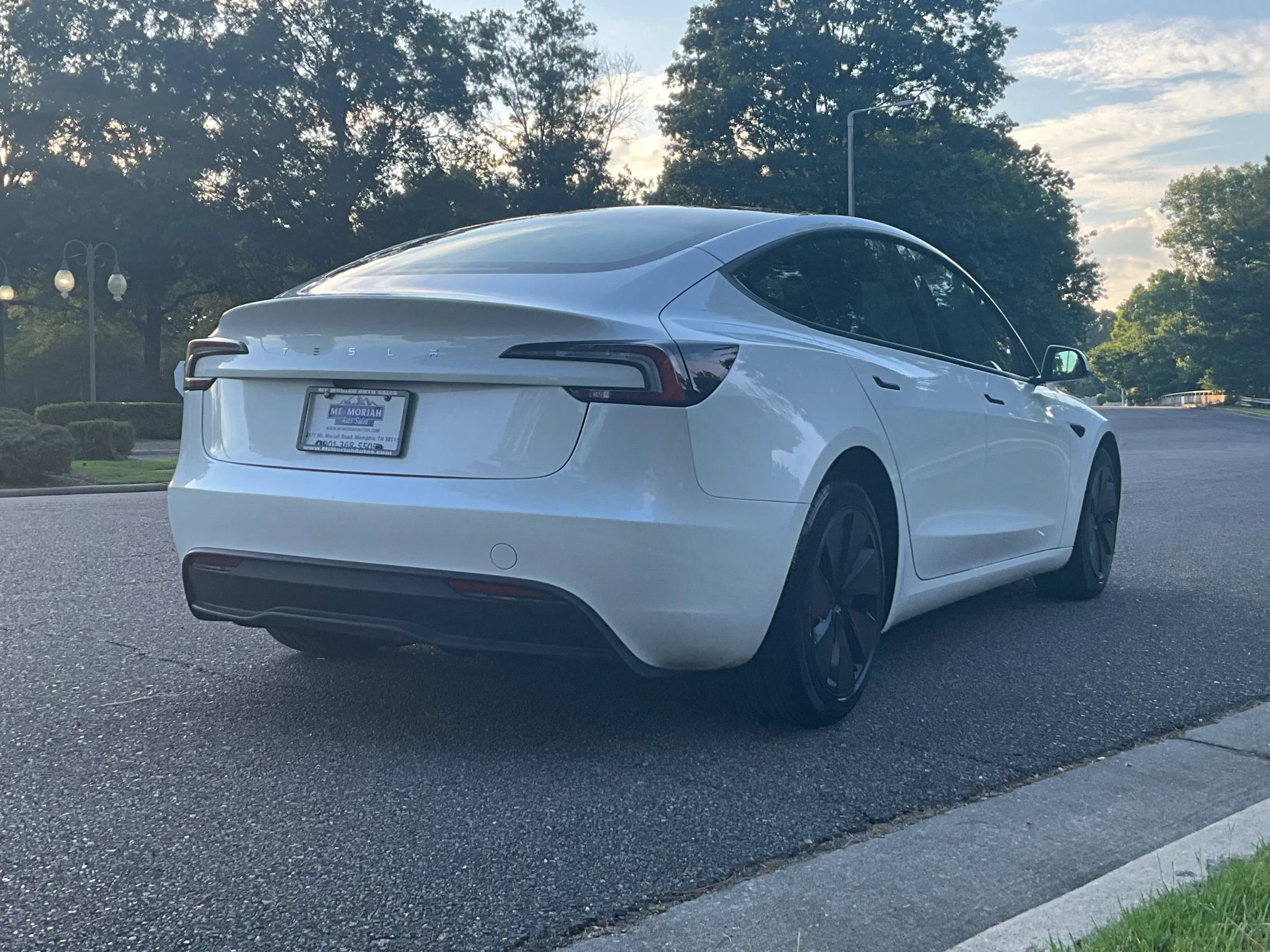 Used 2025 Tesla Model 3 RWD image 5