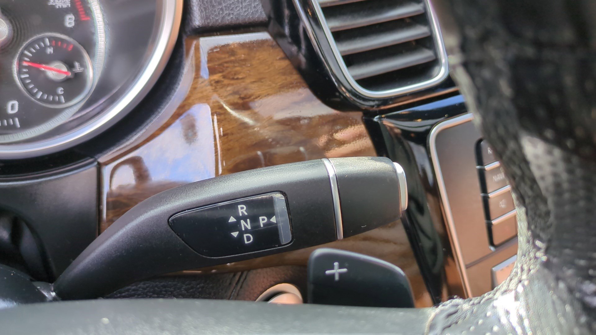 Used 2018 Mercedes-Benz GLE 350 image 27