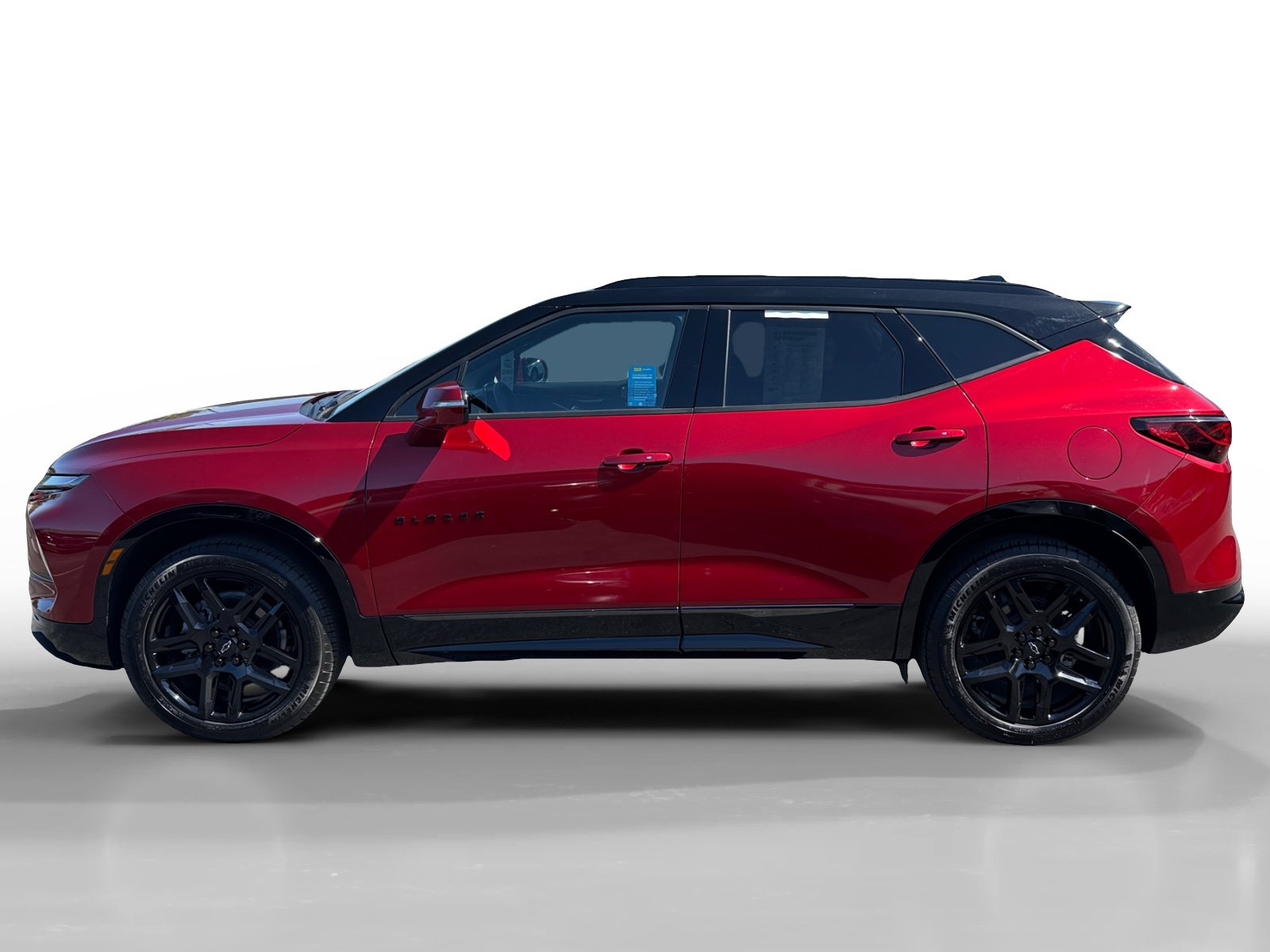 Used 2024 Chevrolet Blazer RS w/ Driver Confidence II Package FWD image 2