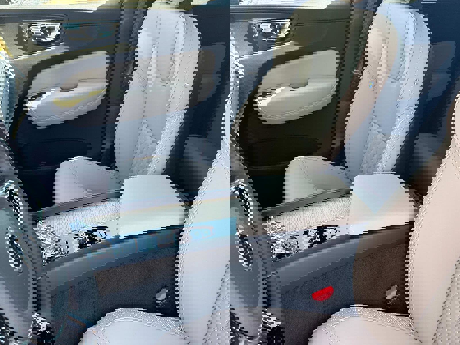 New 2026 Volvo XC60 B5 Plus w/ Climate Package image 20