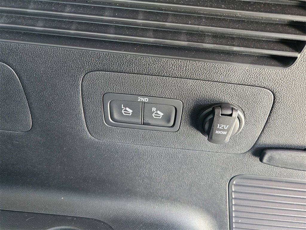 Used 2022 Kia Sorento S image 28