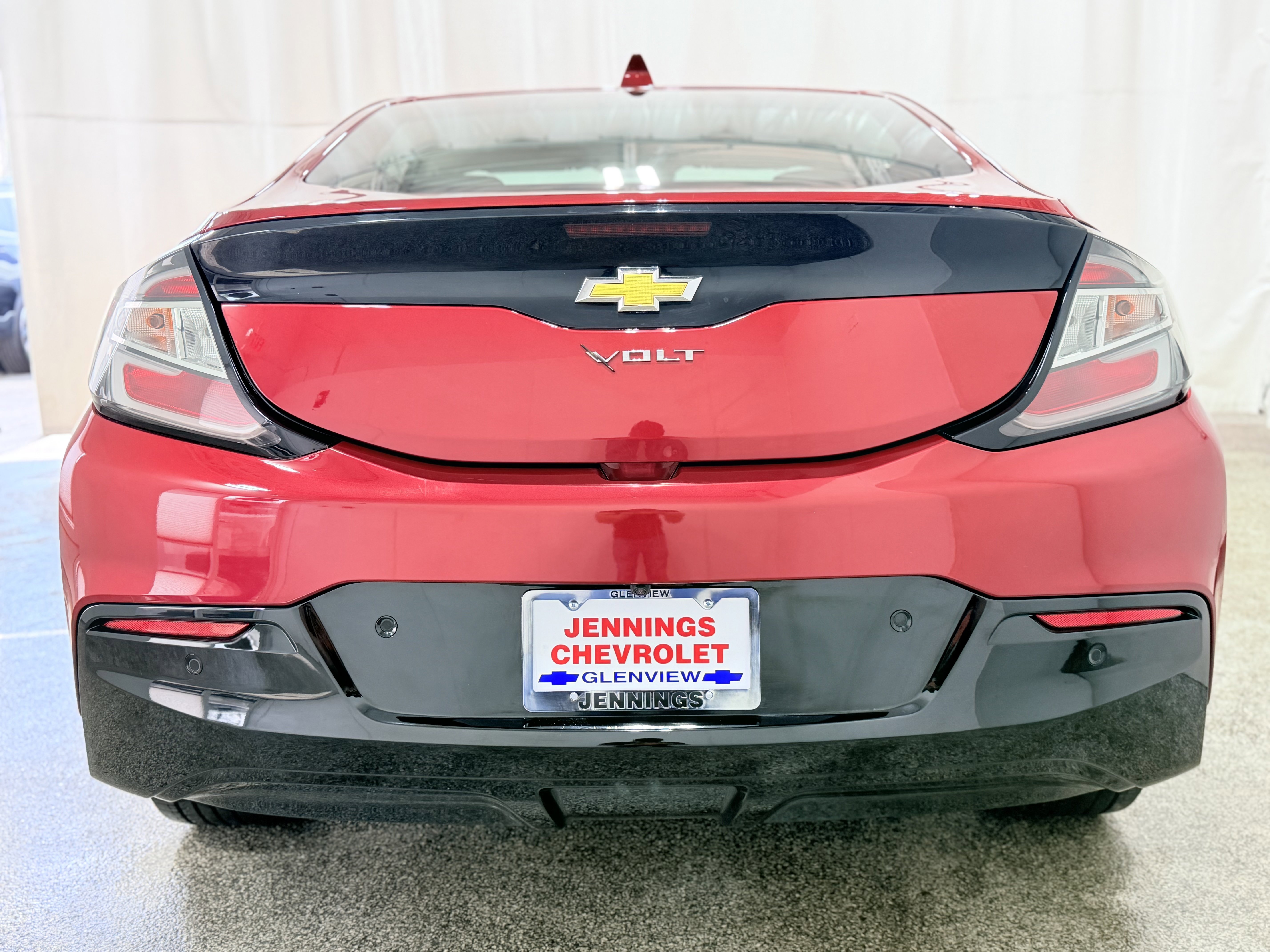 Used 2018 Chevrolet Volt LT w/ LT Driver Confidence Package FWD image 7