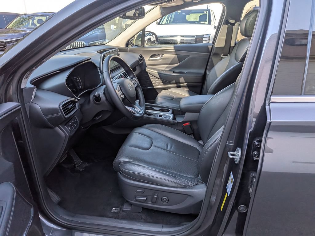 Used 2020 Hyundai Santa Fe Limited AWD/4WD image 12