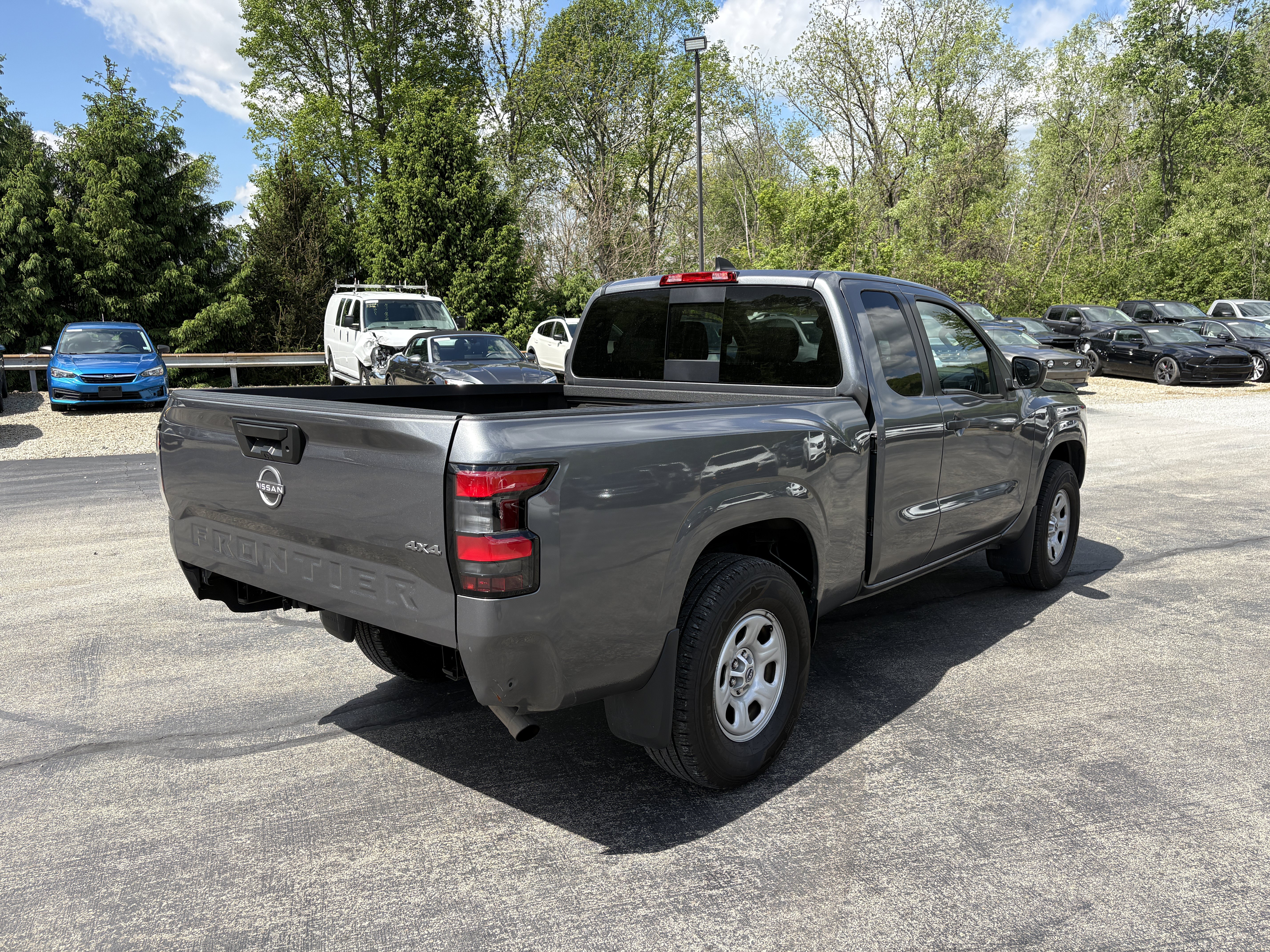 Used 2025 Nissan Frontier S AWD/4WD image 5