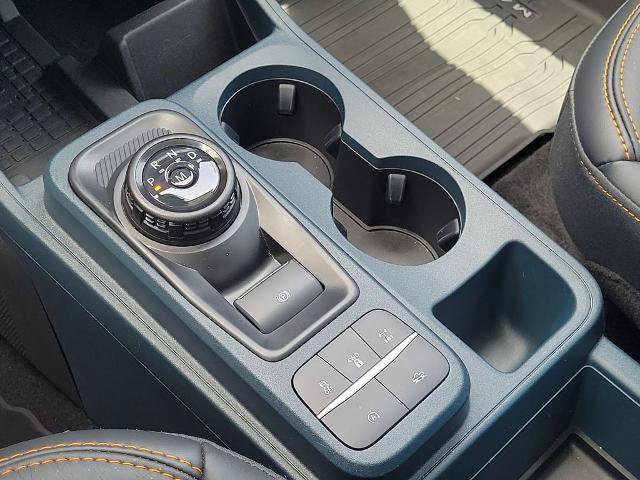 Certified 2025 Ford Maverick Tremor AWD/4WD image 30