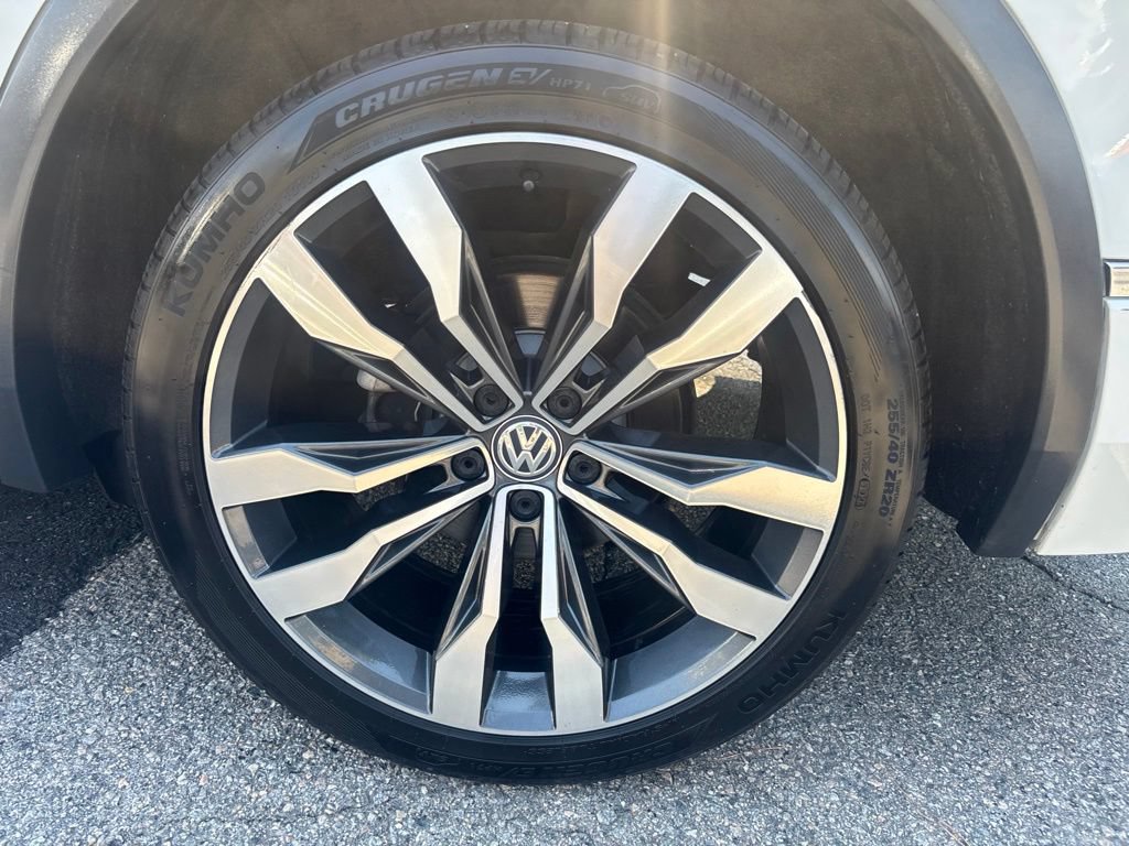 Used 2020 Volkswagen Tiguan SEL Premium R-Line w/ 3rd Row Seat Package AWD/4WD image 30