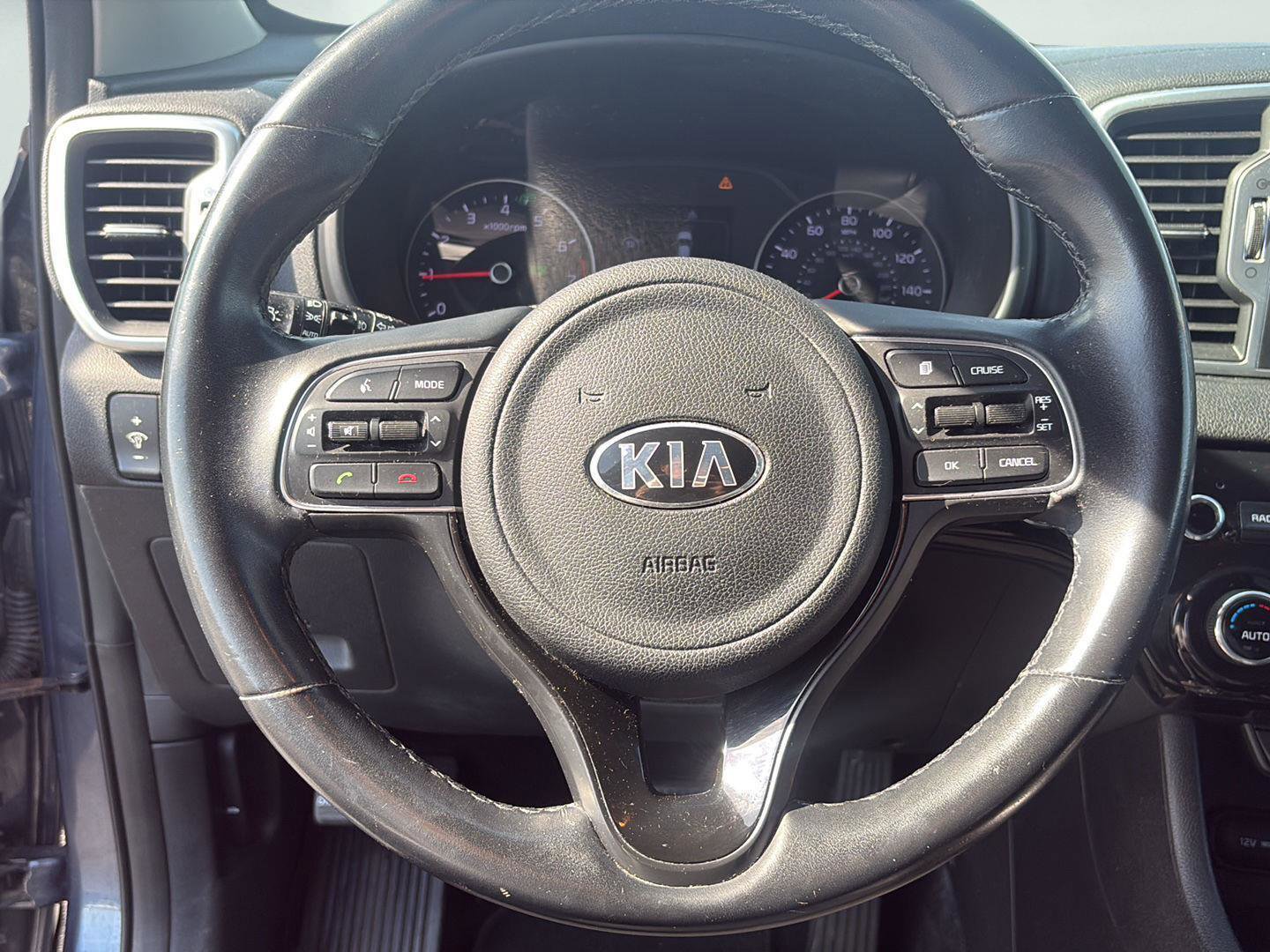 Used 2018 Kia Sportage EX image 12