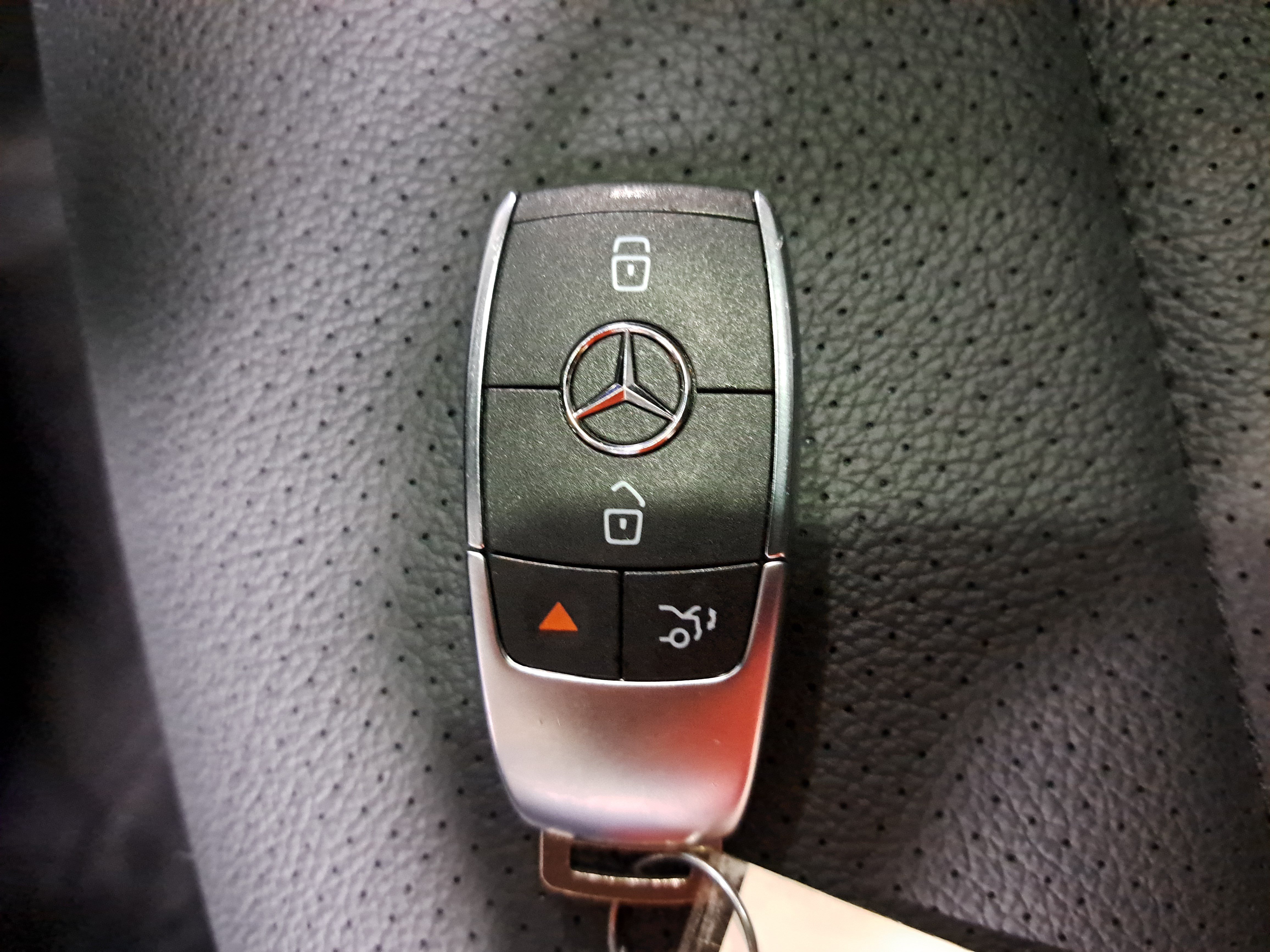 Used 2026 Mercedes-Benz GLE 350 4MATIC image 38