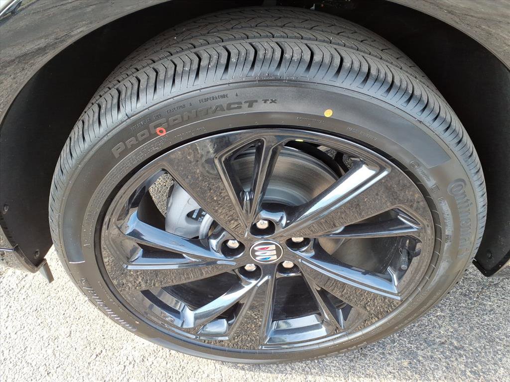 New 2026 Buick Envision Sport Touring image 8