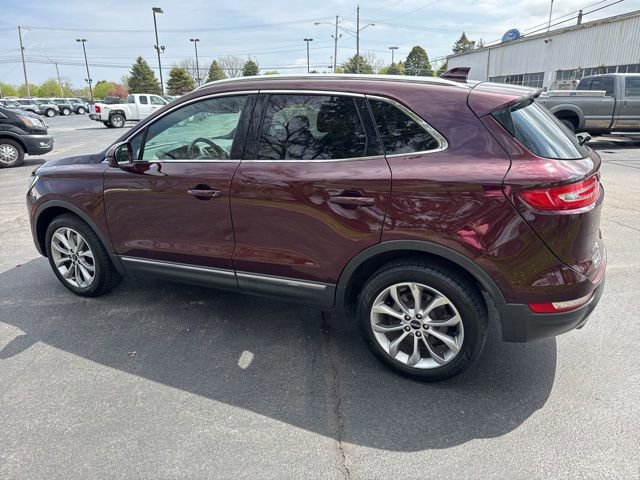 Used 2017 Lincoln MKC Select w/ Select Plus Package image 3