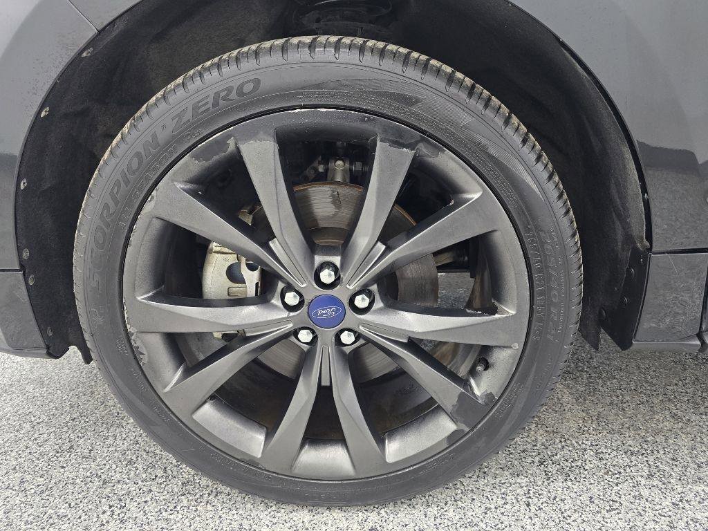 Used 2015 Ford Edge Sport w/ Equipment Group 401A FWD image 34