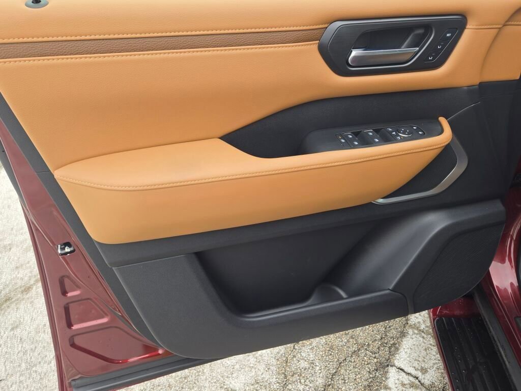 New 2026 Nissan Armada Platinum Reserve image 24