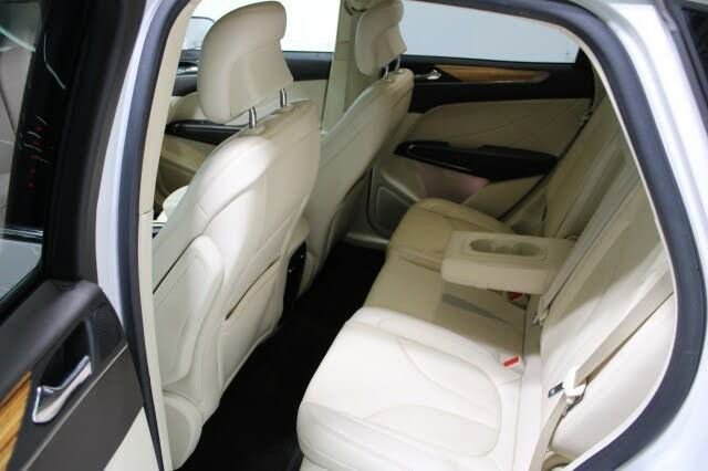 Used 2015 Lincoln MKC AWD w/ Equipment Group 101A Select image 27