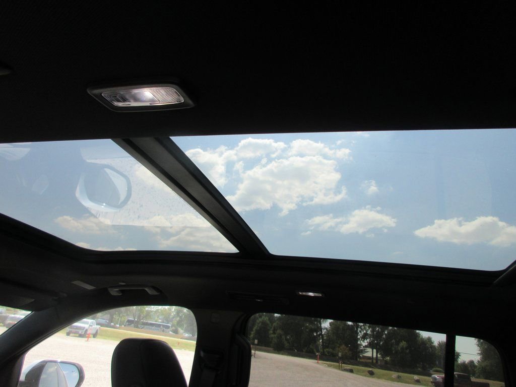 New 2026 Buick Enclave Avenir w/ Super Cruise Package image 15