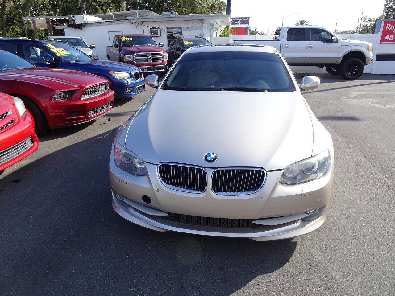 Used 2013 BMW 328i Coupe image 3
