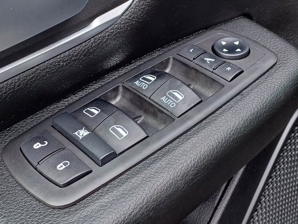 Used 2021 RAM 1500 Big Horn AWD/4WD image 8