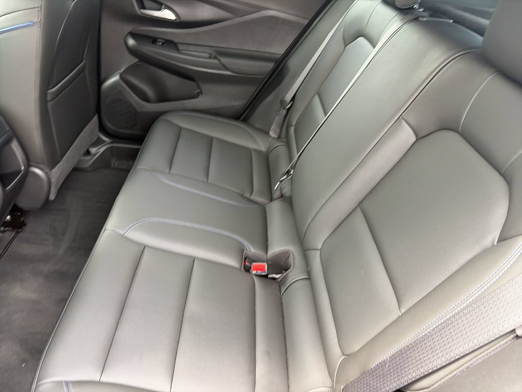 Used 2024 Buick Envista Sport Touring w/ Convenience I Package FWD image 29