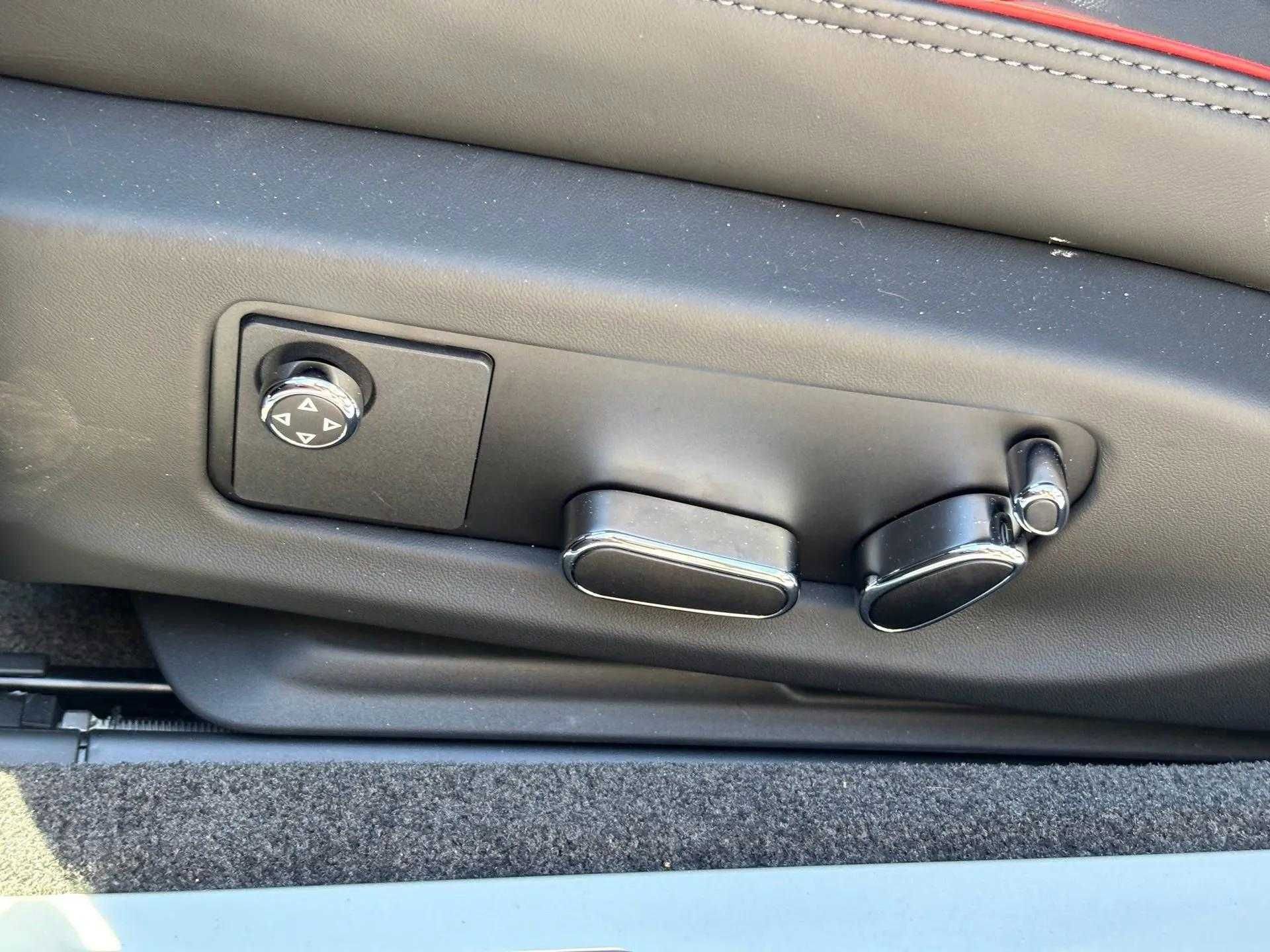 Used 2025 Bentley Continental GT Speed image 19