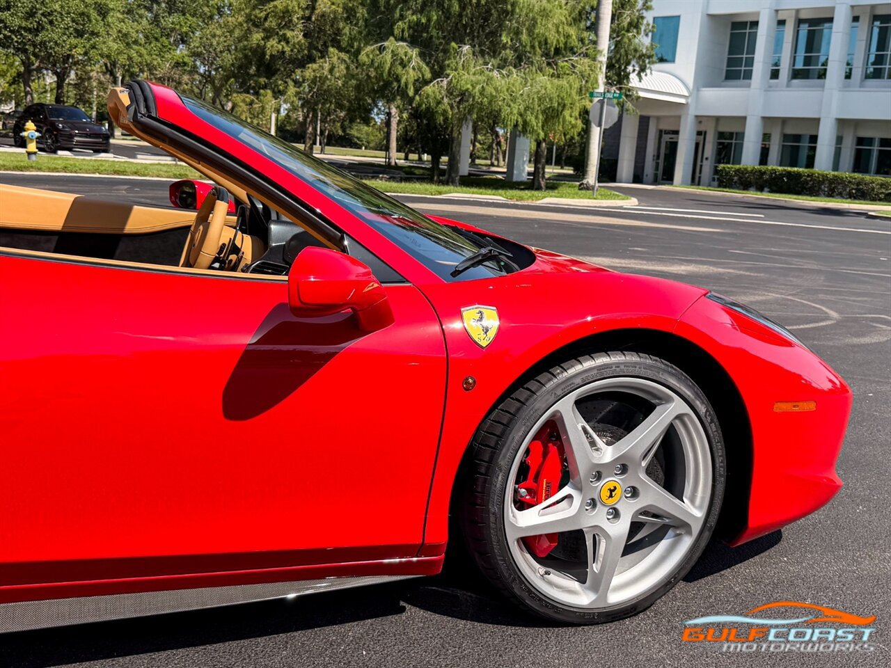 Used 2014 Ferrari 458 Spider RWD image 63