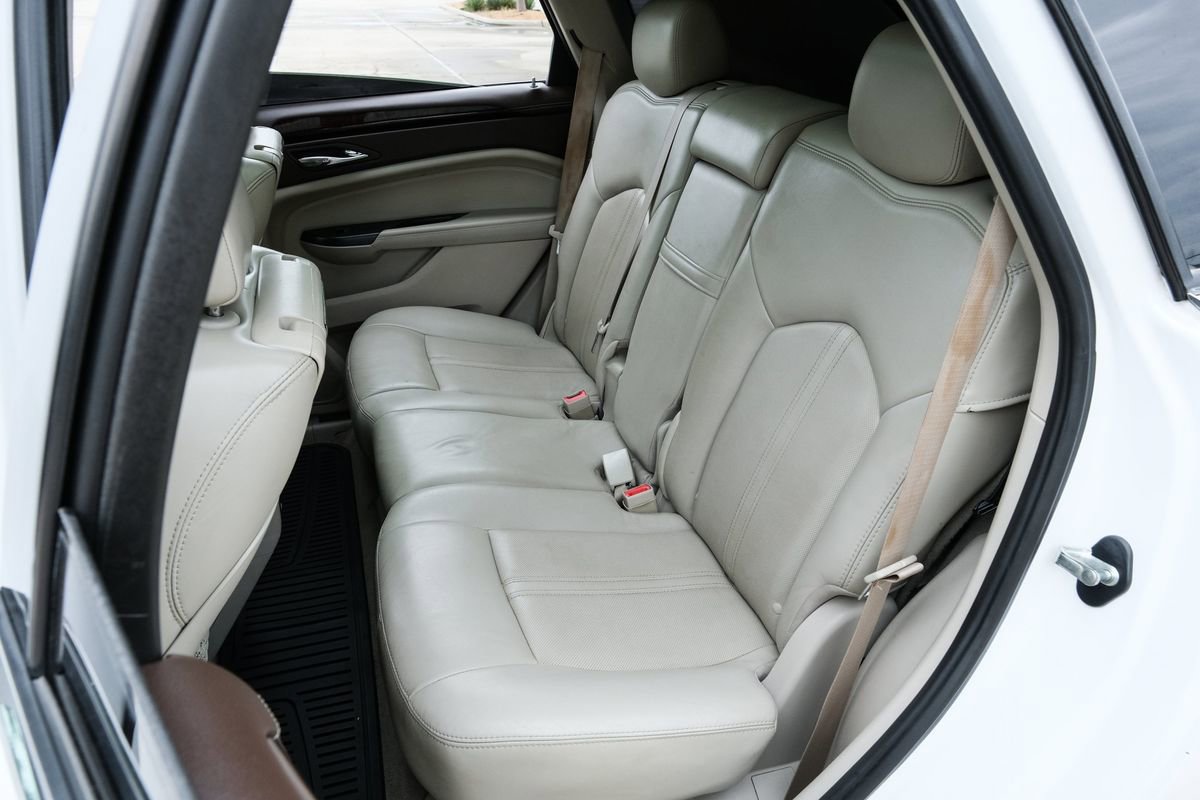 Used 2014 Cadillac SRX Premium w/ Driver Assist Package FWD image 36
