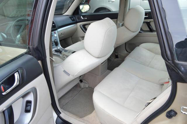 Used 2008 Subaru Legacy 2.5i Special Edition AWD/4WD image 41