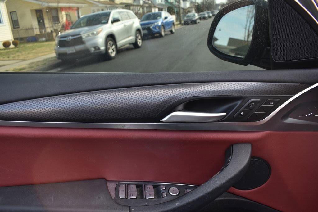 Used 2024 BMW X3 sDrive30i w/ Premium Package RWD image 11