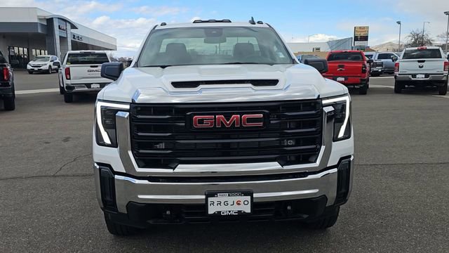 New 2026 GMC Sierra 3500 Pro image 3