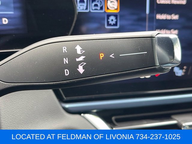 Certified 2024 Chevrolet Equinox EV LT FWD image 16