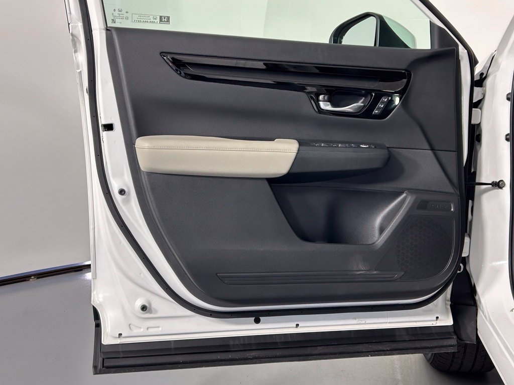 Used 2025 Honda CR-V EX-L image 34