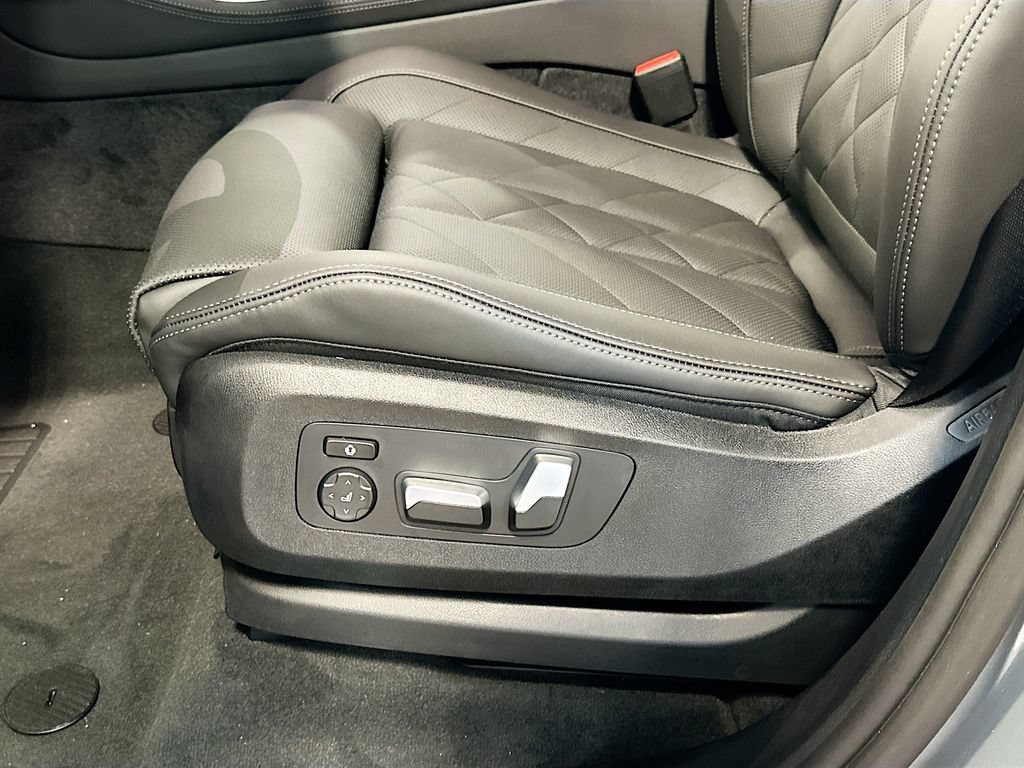 New 2026 BMW X5 xDrive40i AWD/4WD image 20