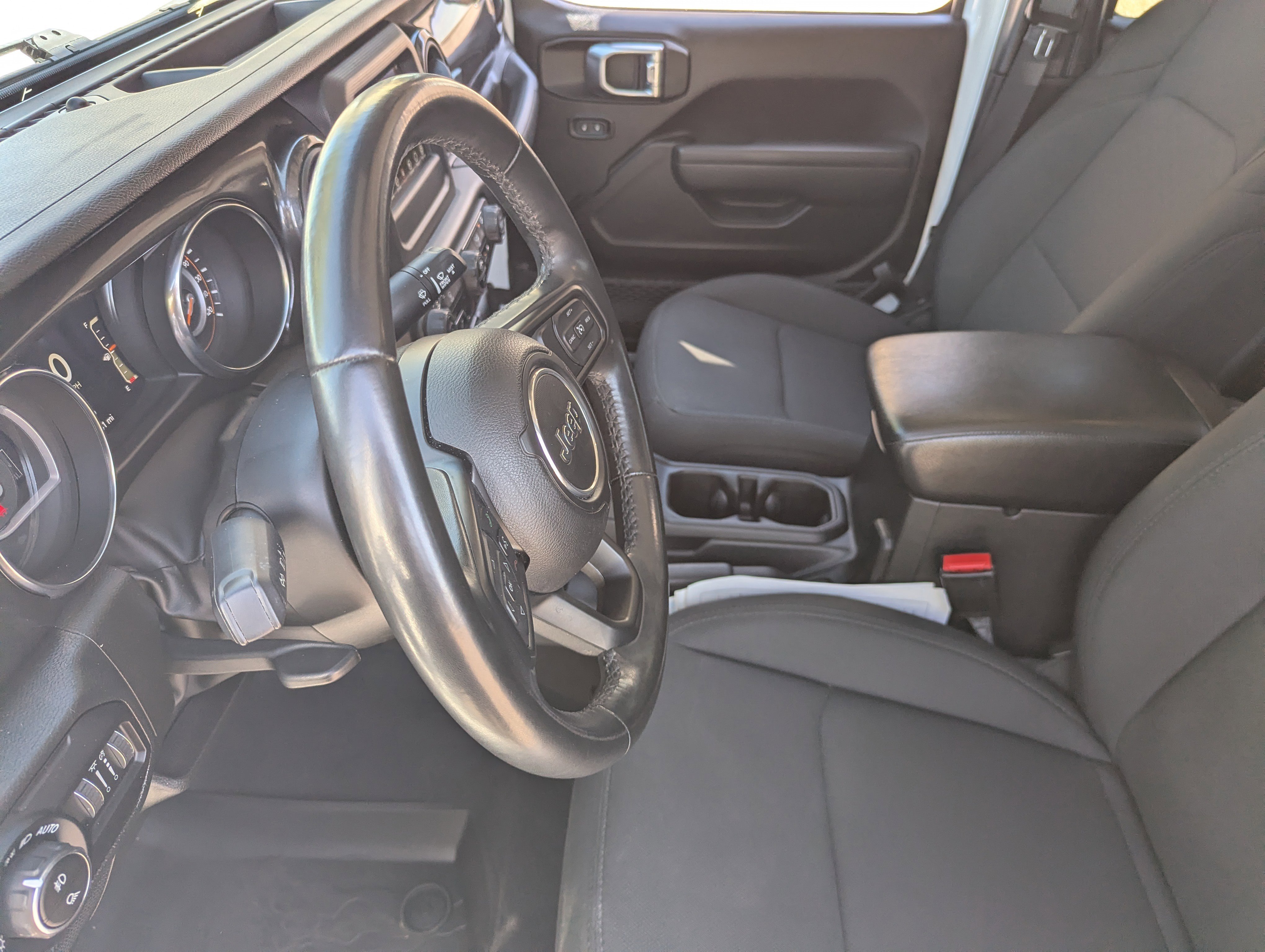 Used 2022 Jeep Gladiator Sport image 21