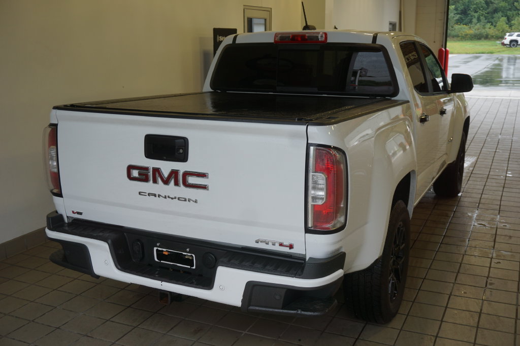 Used 2021 GMC Canyon AT4 w/ Driver Alert Package AWD/4WD image 15