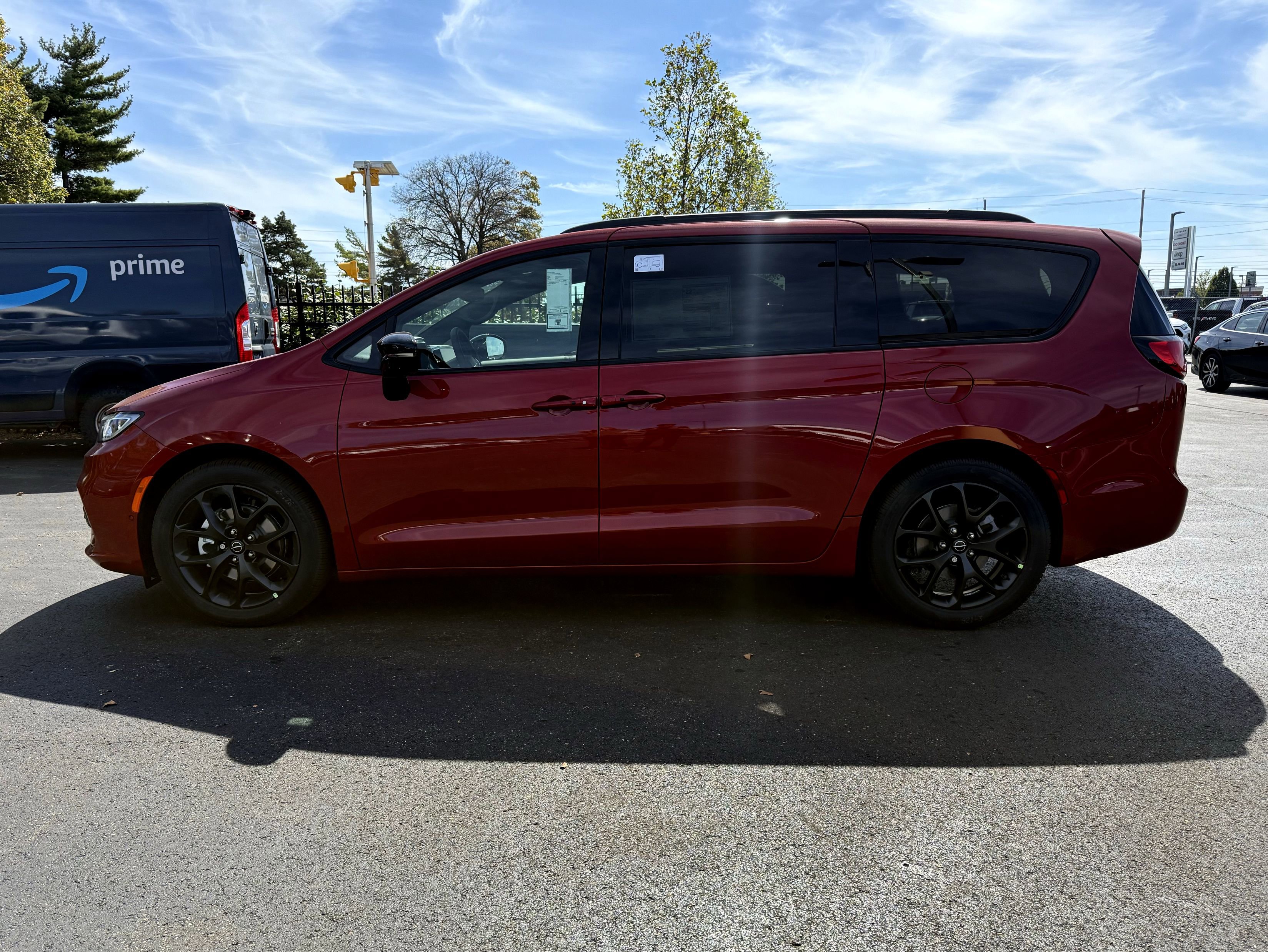 New 2026 Chrysler Pacifica Limited image 6