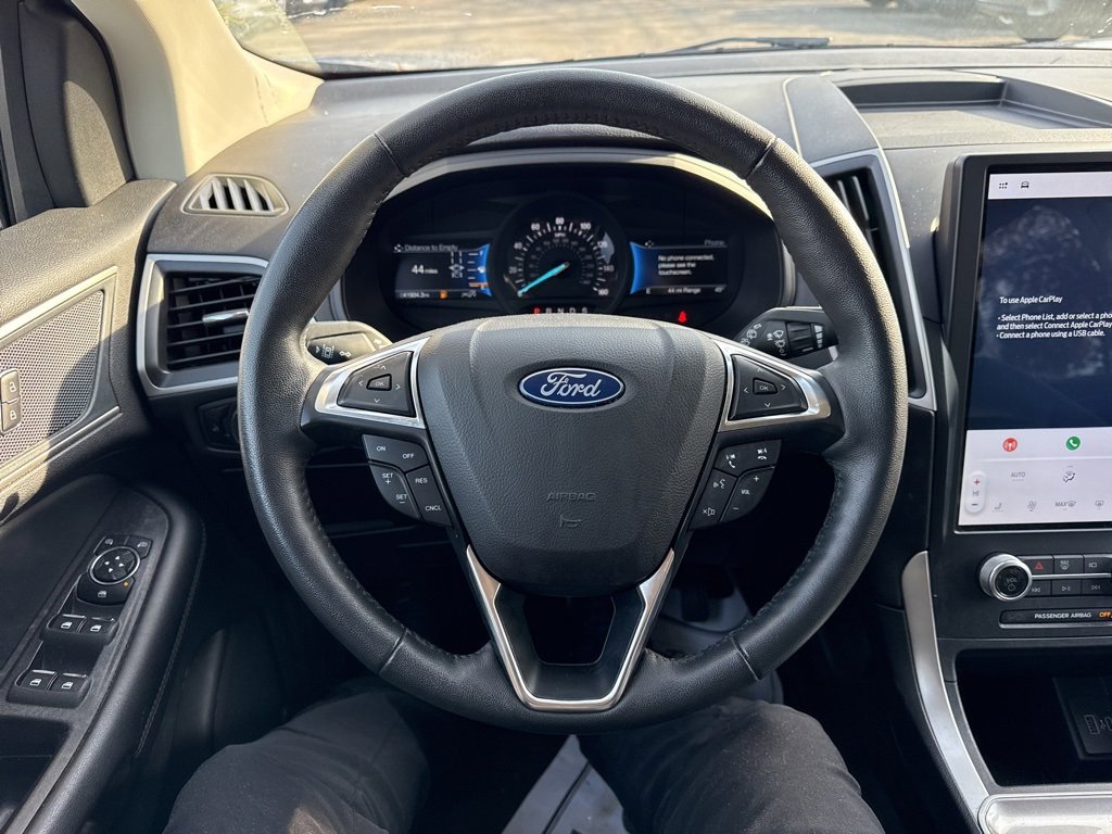 Used 2024 Ford Edge SEL image 15