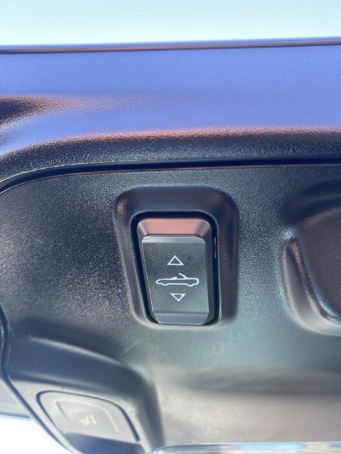 Used 2023 Chevrolet Camaro LT image 21