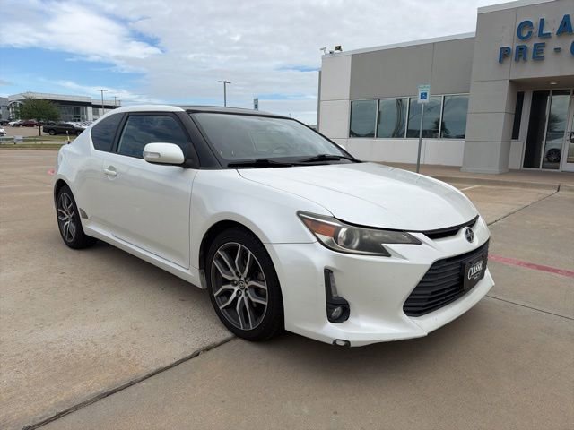 Used 2015 Scion tC image 6