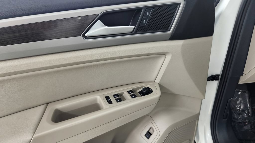 Used 2018 Volkswagen Atlas SE FWD image 22