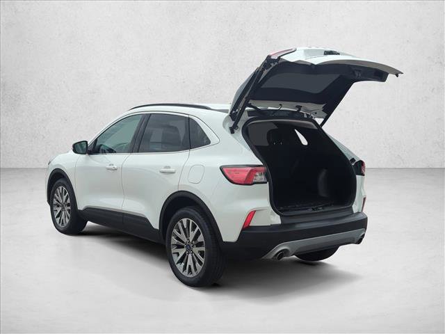 Certified 2022 Ford Escape Titanium image 7