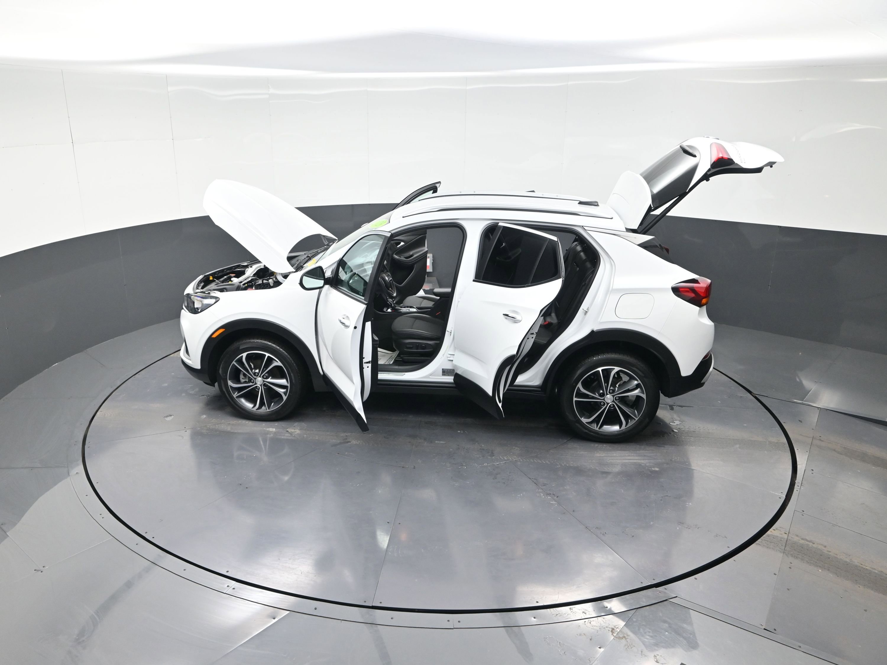 Used 2023 Buick Encore GX Select image 15