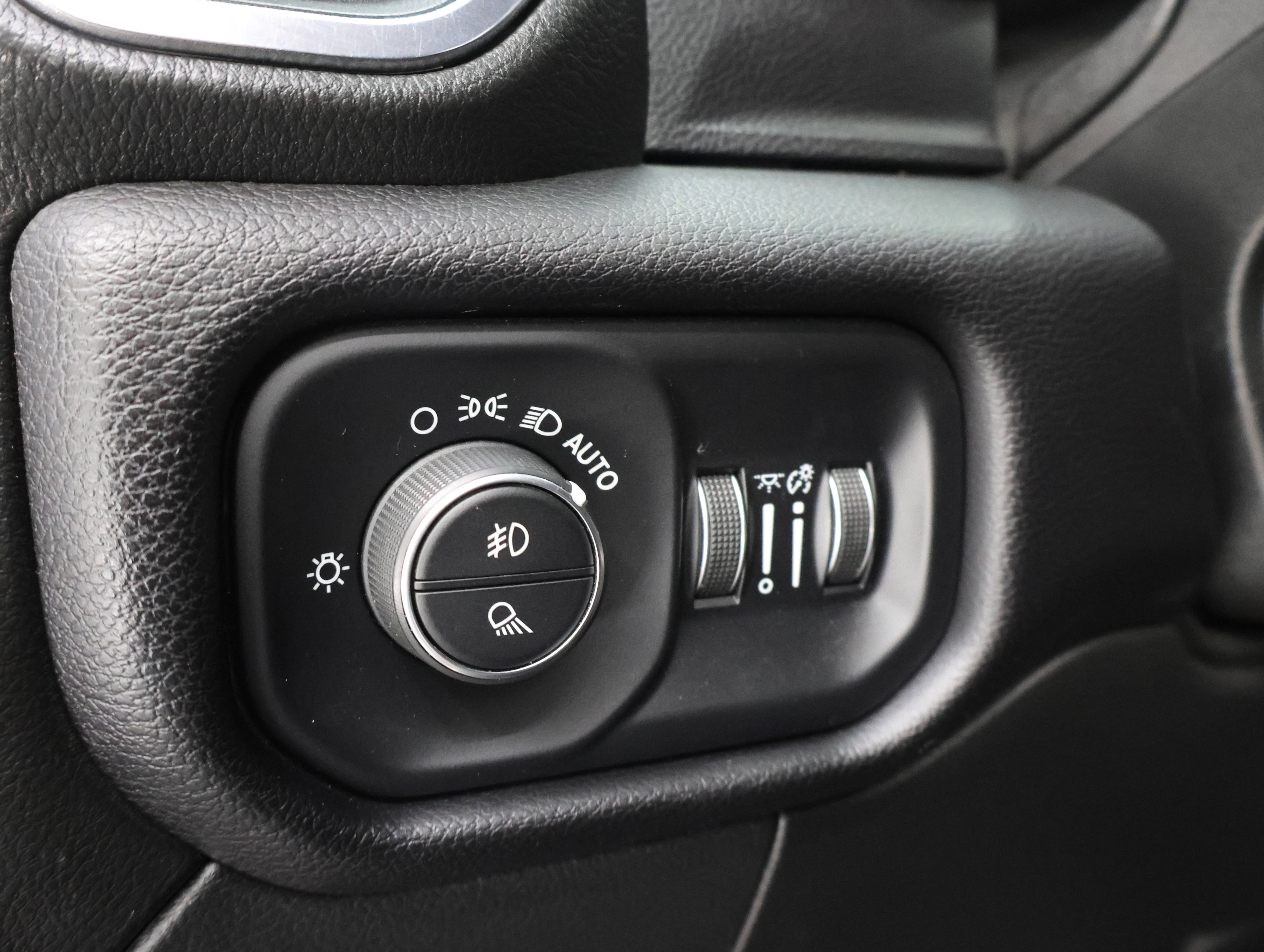 Used 2022 RAM 3500 Laramie image 42