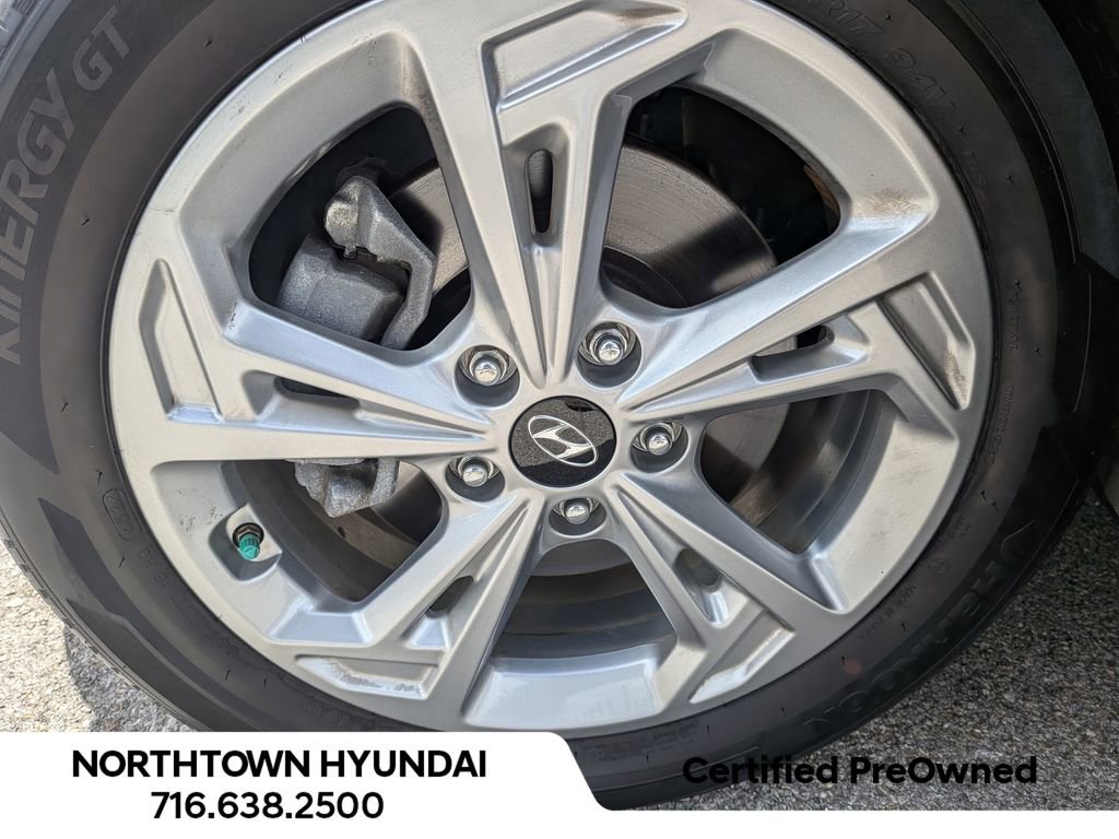 Certified 2023 Hyundai Kona SEL AWD/4WD image 42