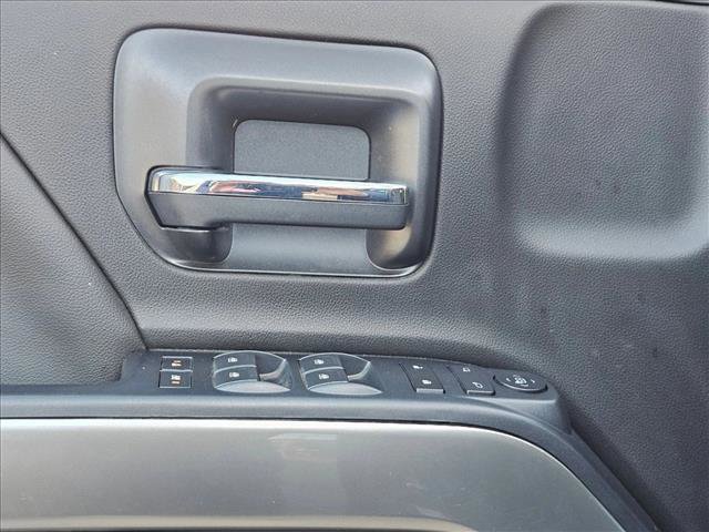 Used 2018 Chevrolet Silverado 1500 LT w/ Texas Edition image 21