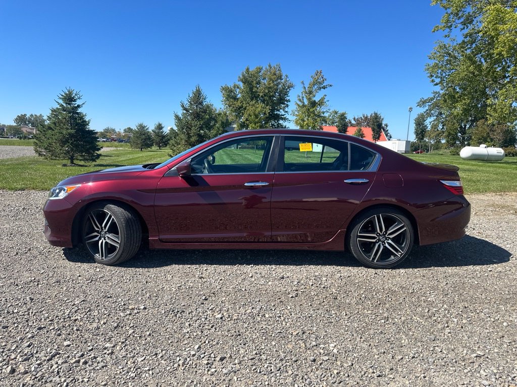 Used 2016 Honda Accord Sport image 6