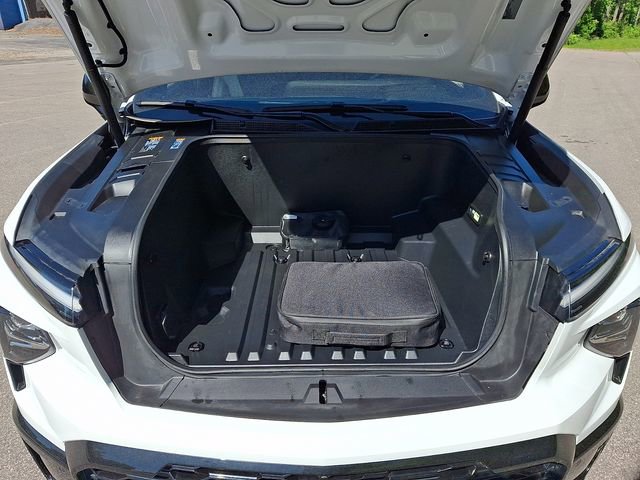 Used 2024 Chevrolet Silverado EV RST AWD/4WD image 31