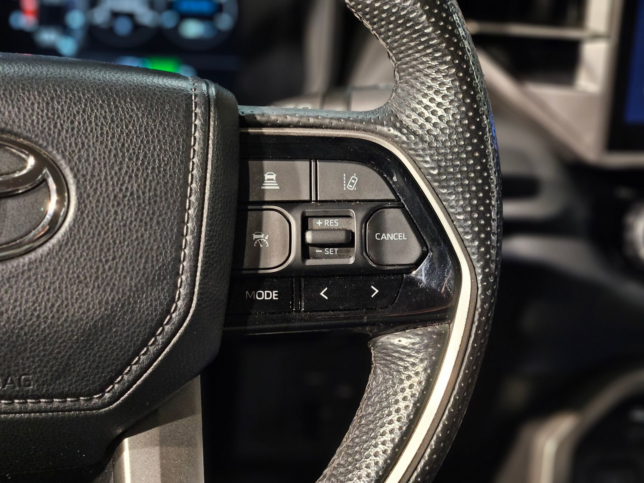 Used 2024 Toyota Tundra Limited image 29