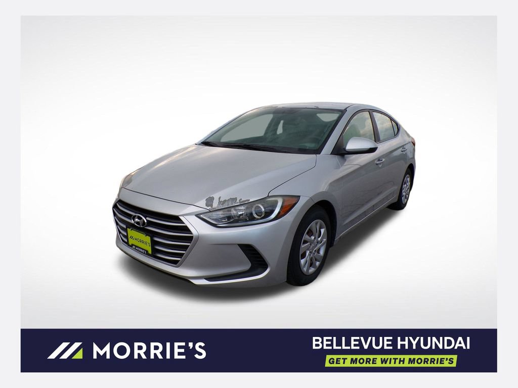 Used 2017 Hyundai Elantra SE FWD video 1