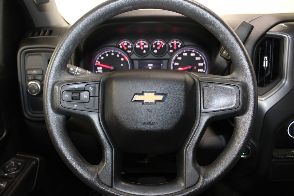 Used 2024 Chevrolet Silverado 1500 Custom image 34