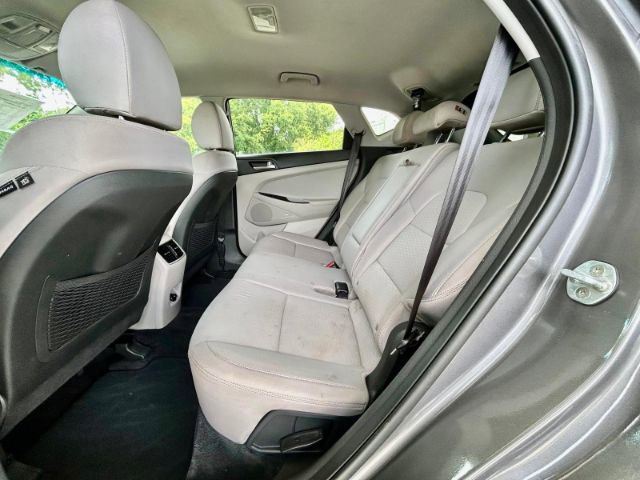 Used 2020 Hyundai Tucson Sport w/ Cargo Package image 7