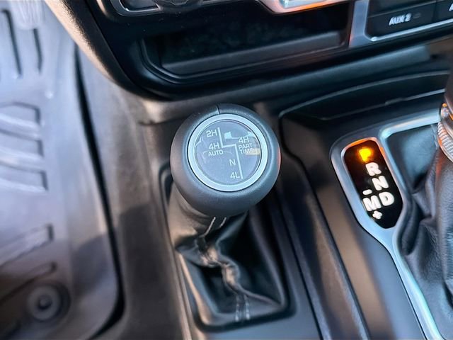 Used 2024 Jeep Wrangler High Altitude image 27