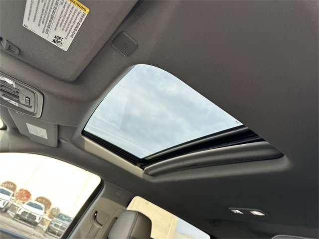 Certified 2022 Chevrolet Silverado 1500 LTZ w/ LTZ Premium Package image 19